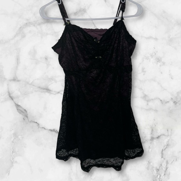 Purple gothic dress - Picture 3 of 3